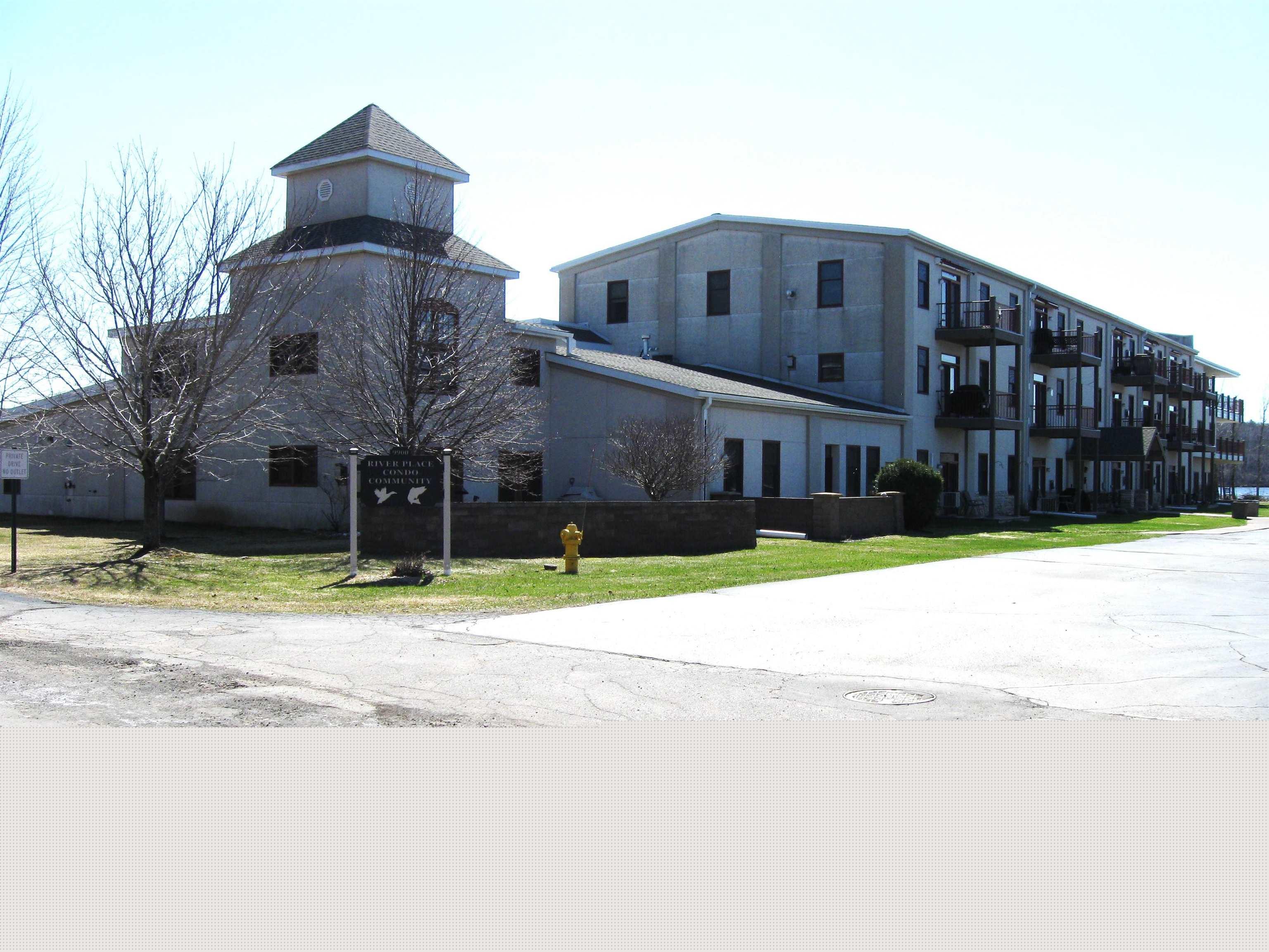 9900 Hudson Blvd Duluth MN 55808 - St Louis River 6108390 image1