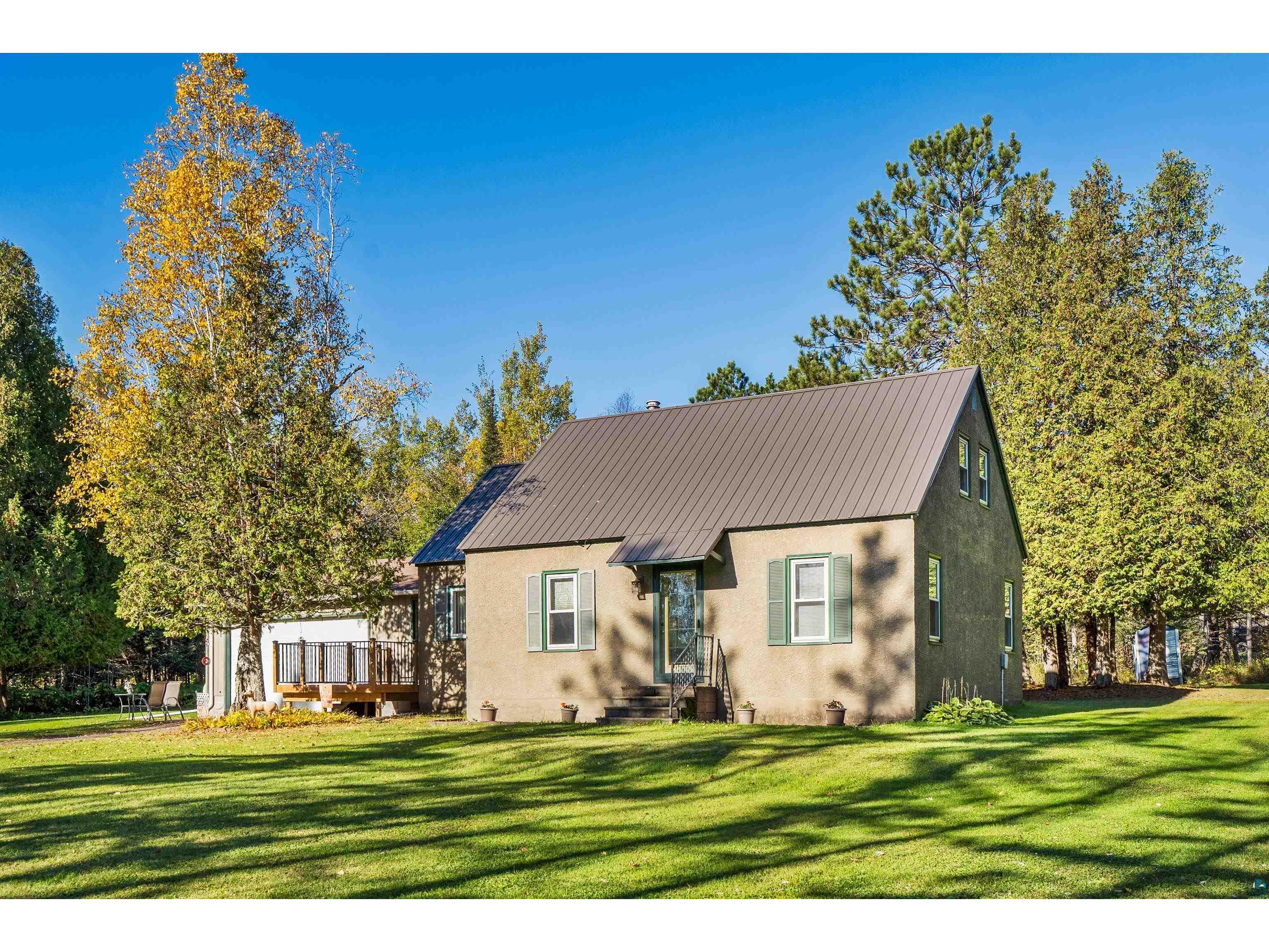 993 Scenic Dr Two Harbors MN 55616 6122444 image1