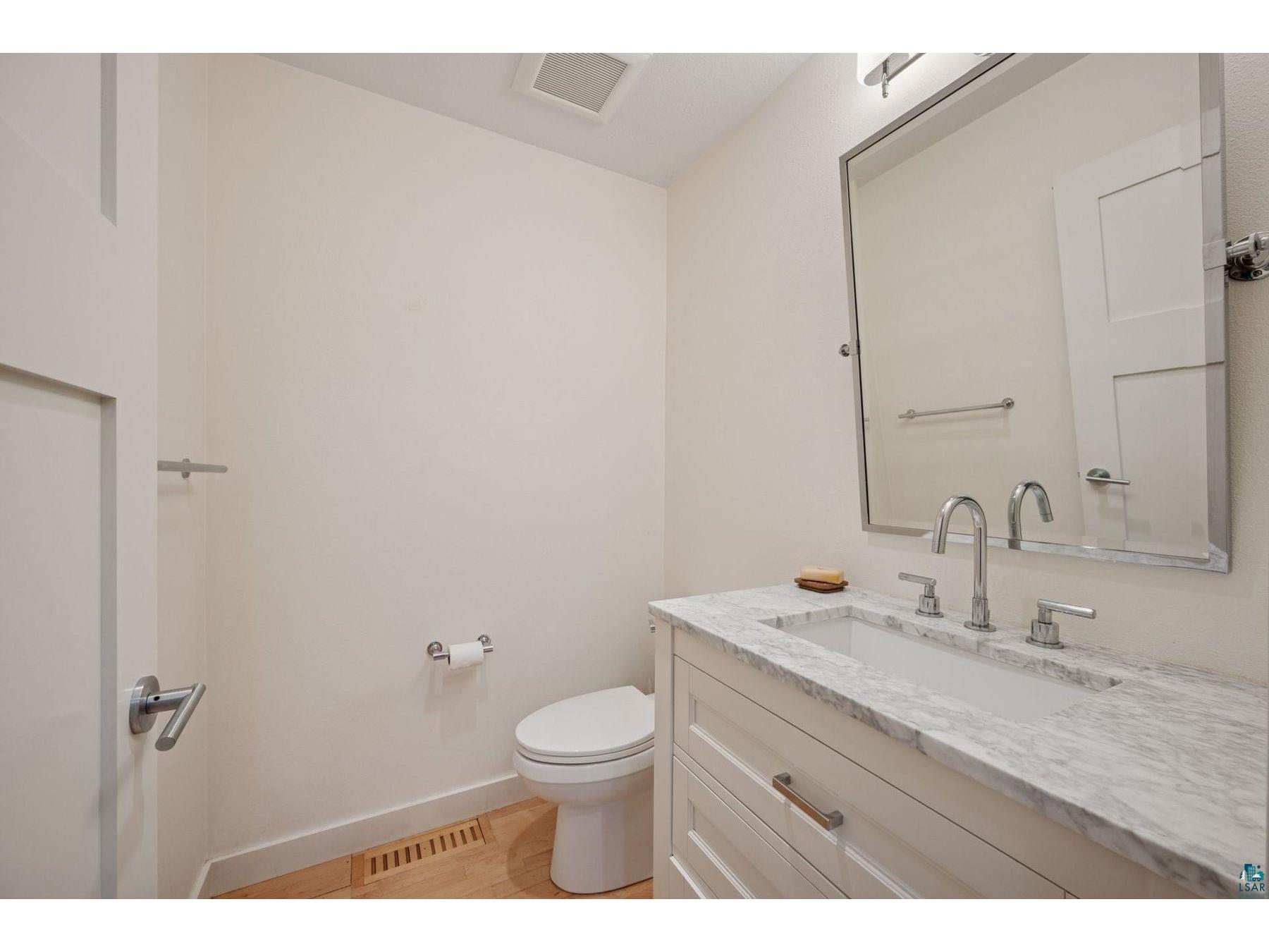 W1177 Nice Lake Rd Birchwood WI 54817 6123840 image24