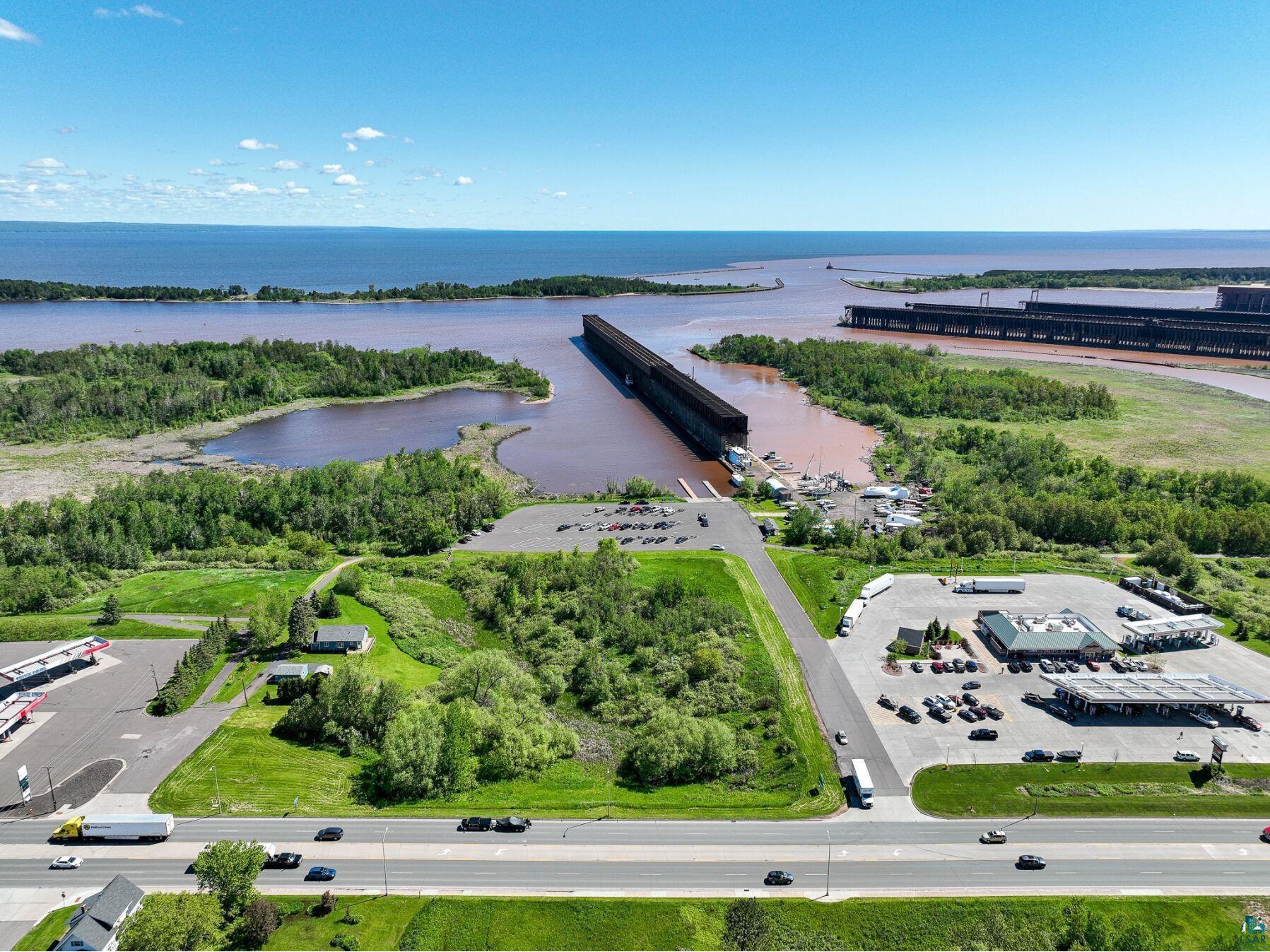 xx 30th Ave E Superior WI 54880 6120877 image11