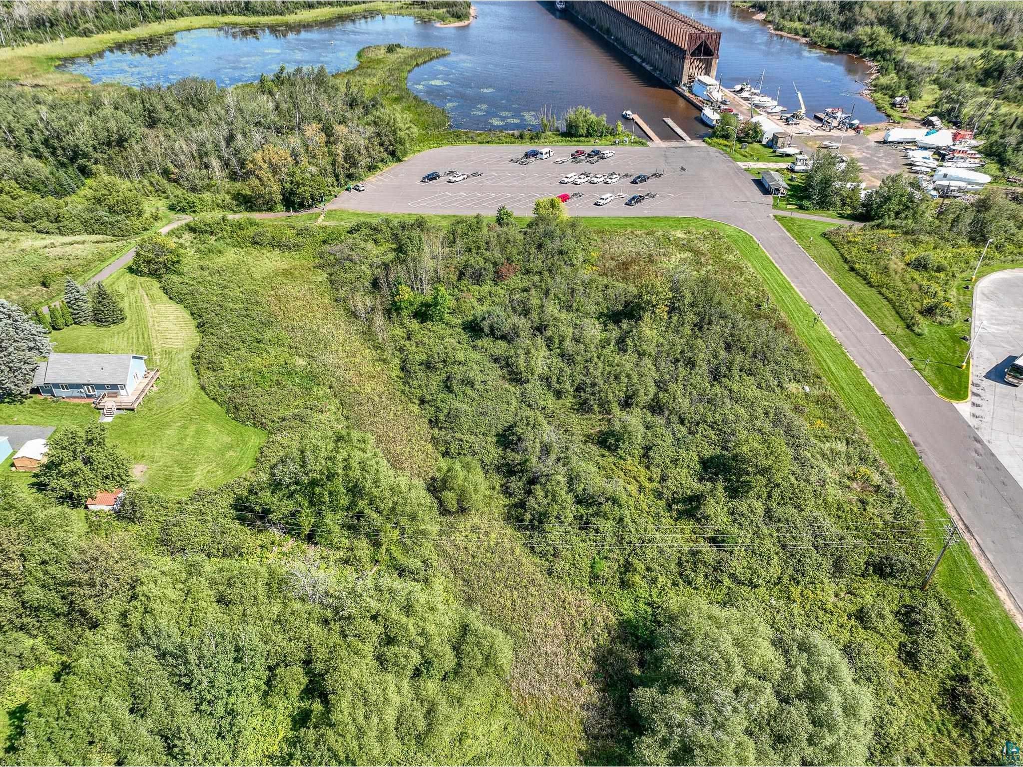 xx 30th Ave E Superior WI 54880 6124754 image17