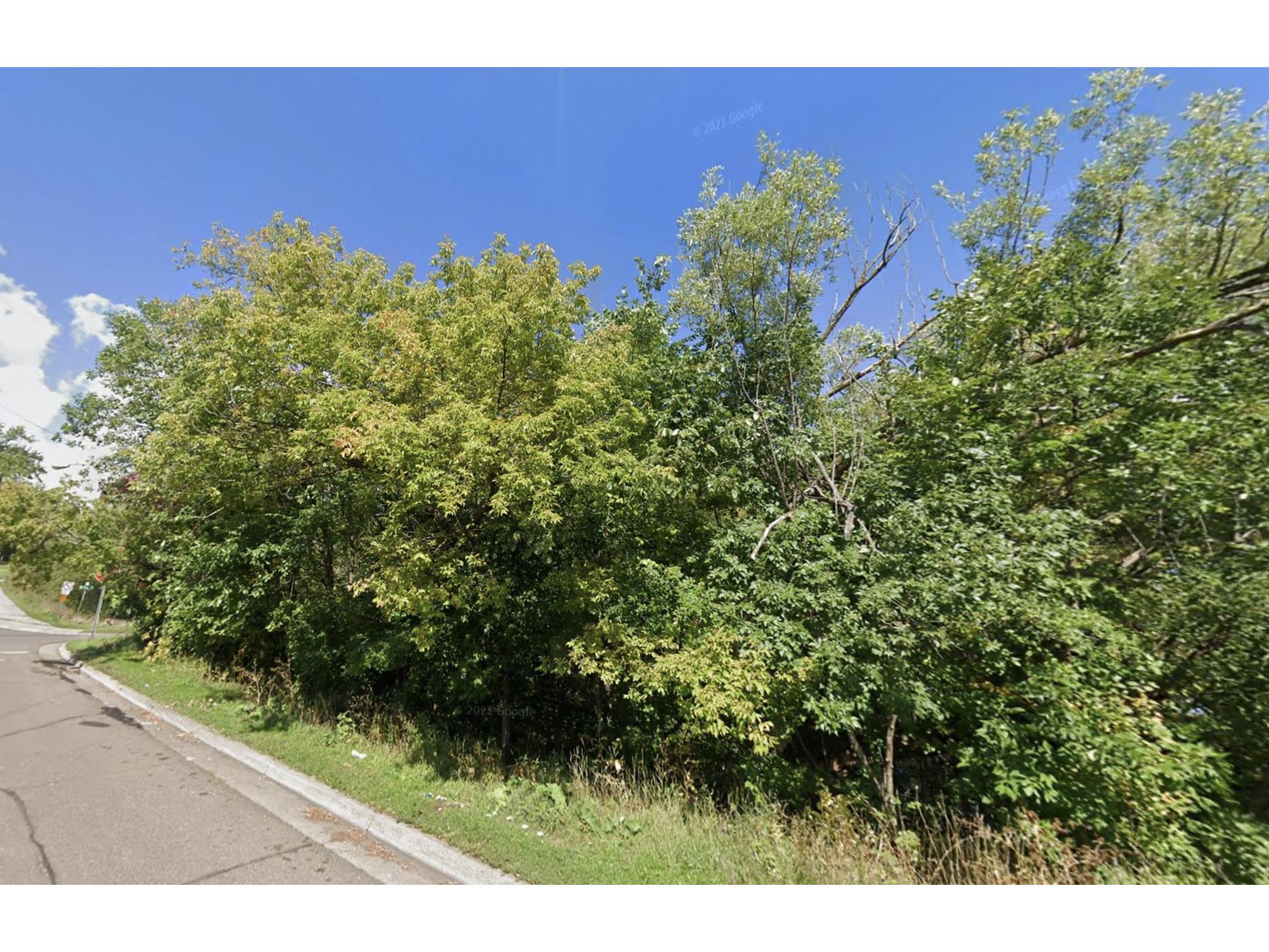 xx W 3rd St Duluth MN 55806 6123042 image10