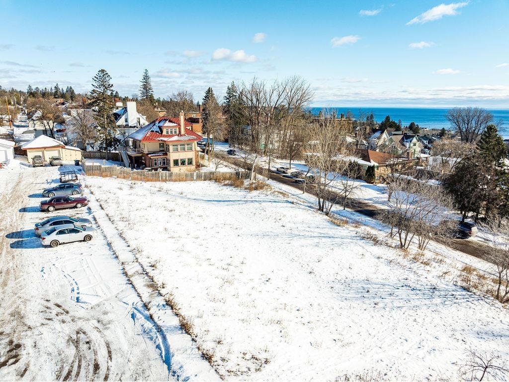 xxx E 2nd St Duluth MN 55812 6117537 image14