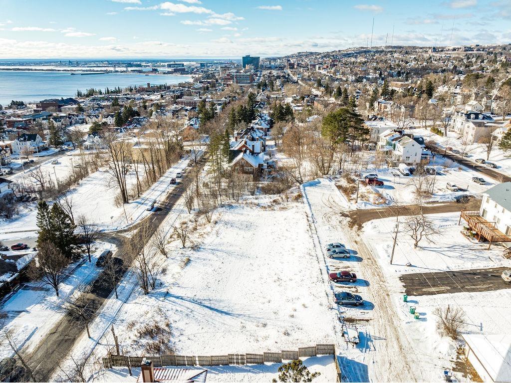 xxx E 2nd St Duluth MN 55812 6117537 image5