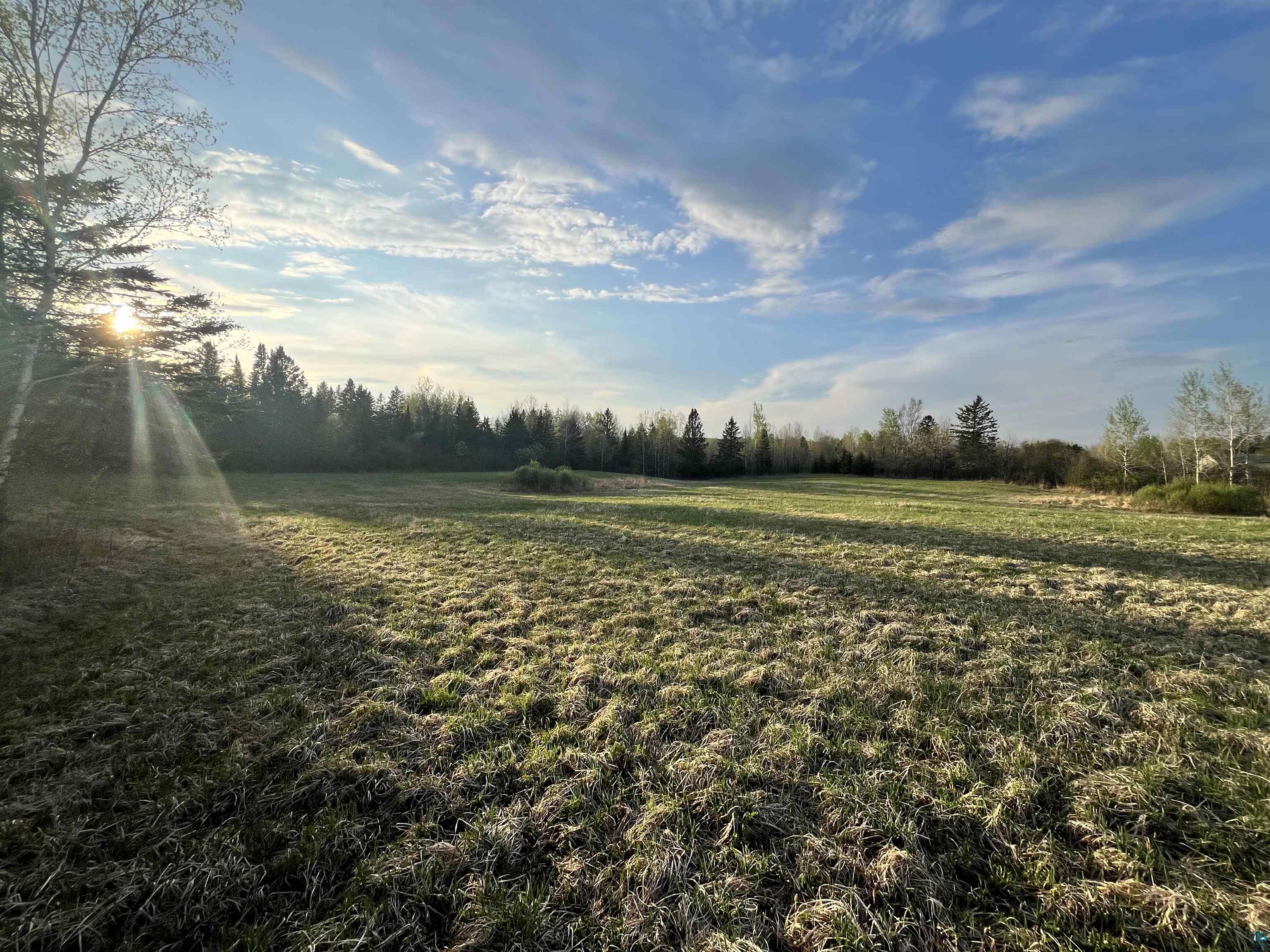 xxx Gleason Rd Duluth MN 55810 6119321 image1