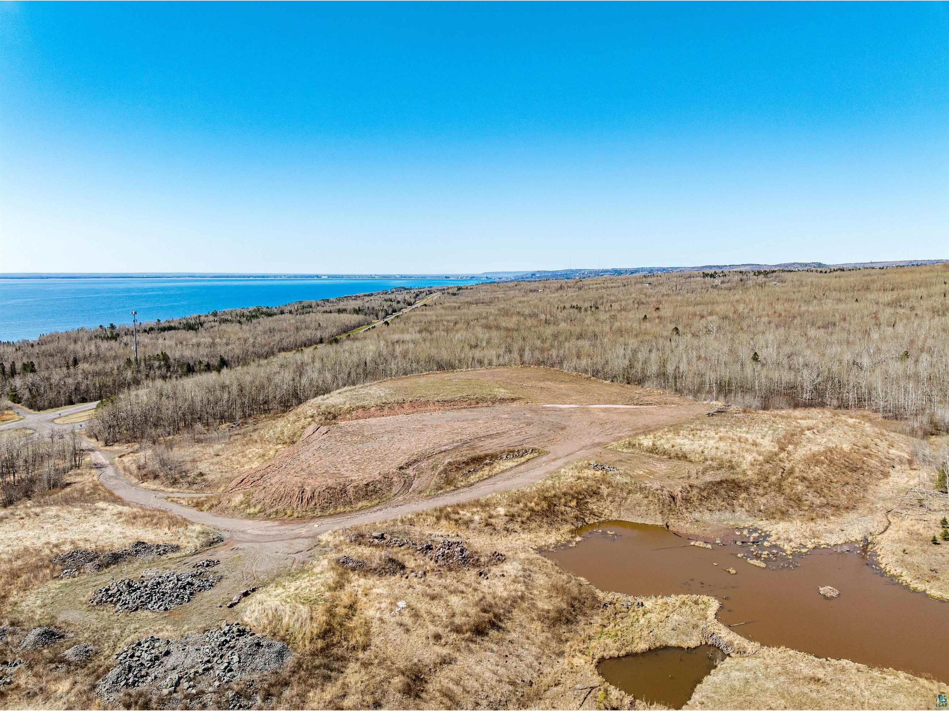 xxx Hwy 61 E Duluth MN 55804 6124113 image1