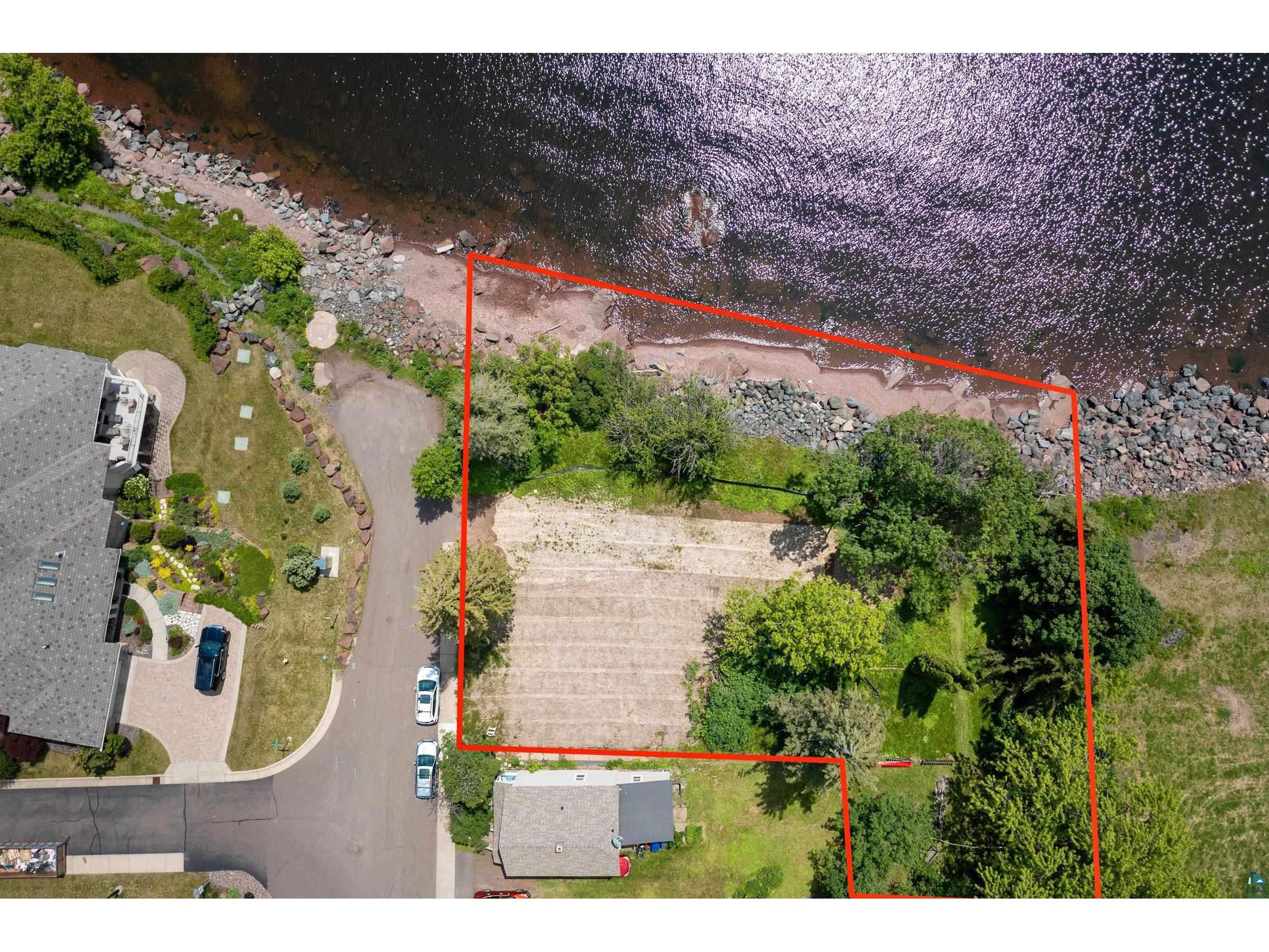 xxx S 23rd Ave E Duluth MN 55812 - Lake Superior 6106712 image1