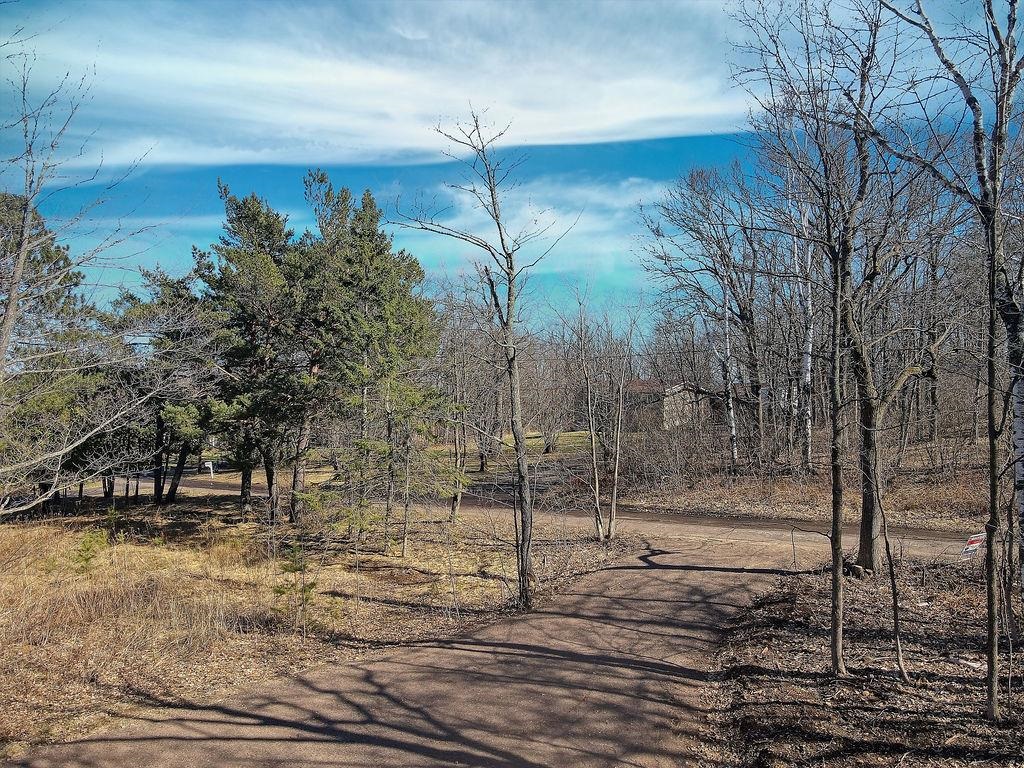 xxx W Quince St Duluth MN 55811 6116670 image9