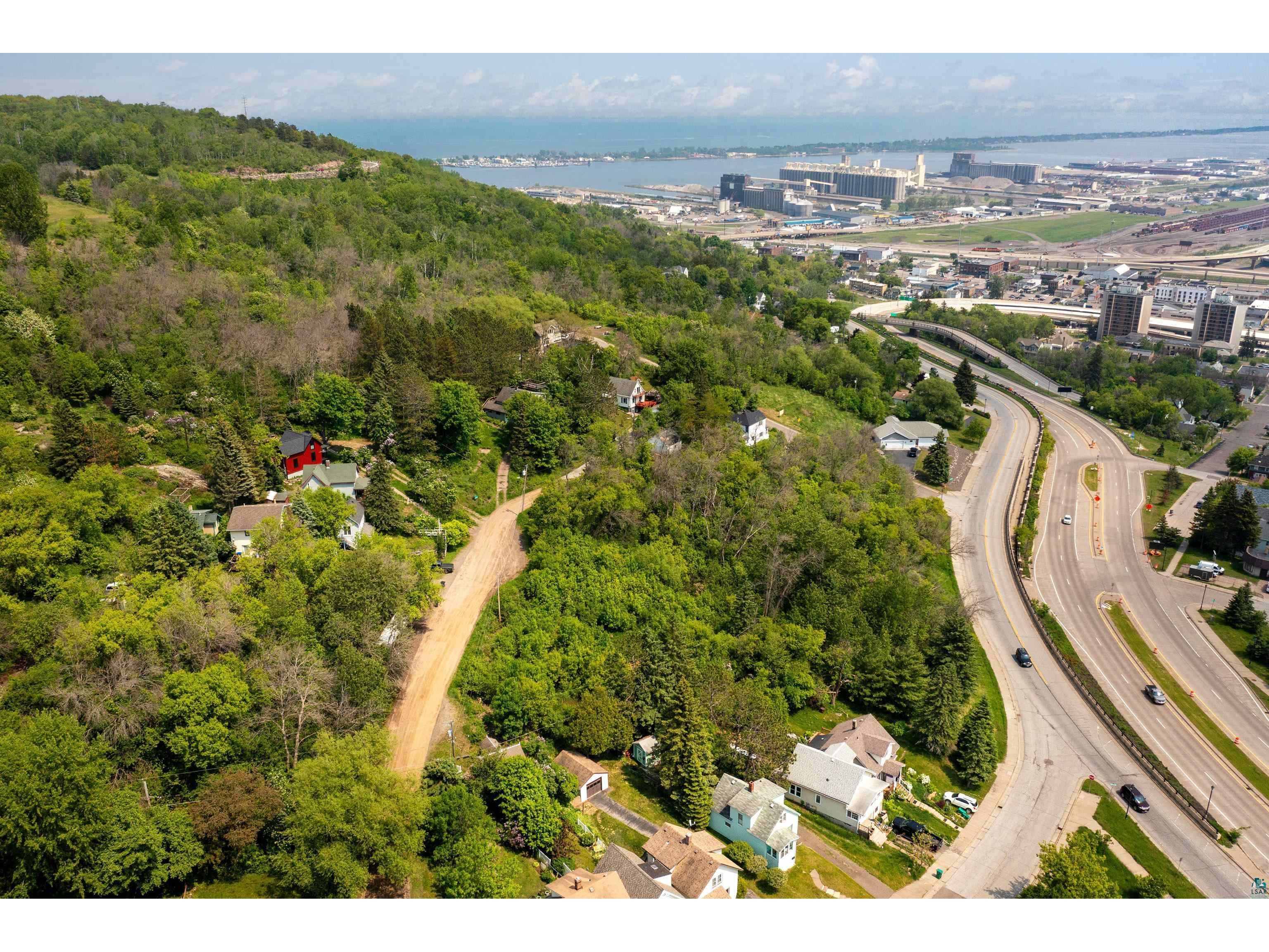 xxxx W 10th St Duluth MN 55806 6124786 image17