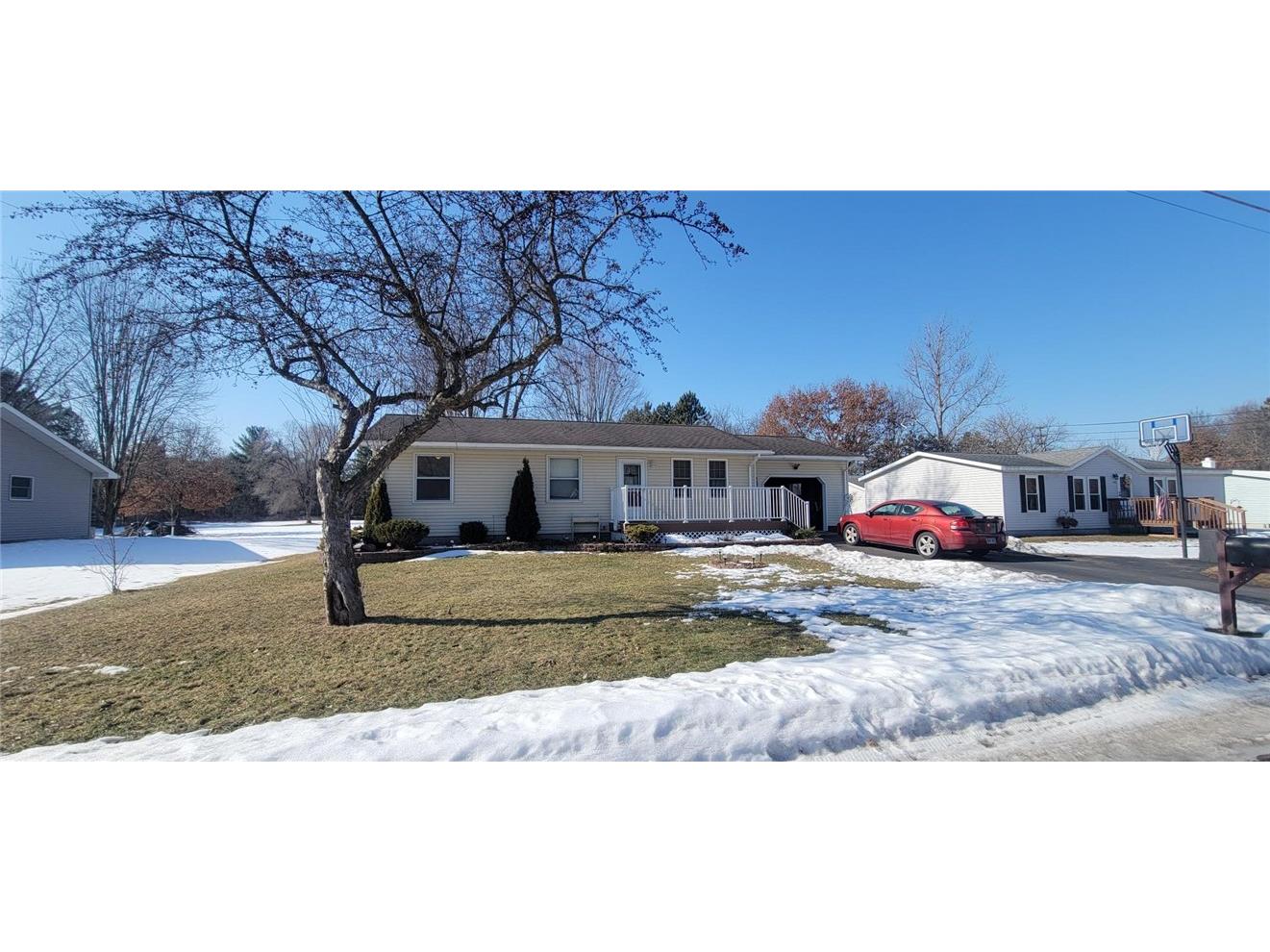 720 Rose Street Black River Falls WI 54615 1598425 image1