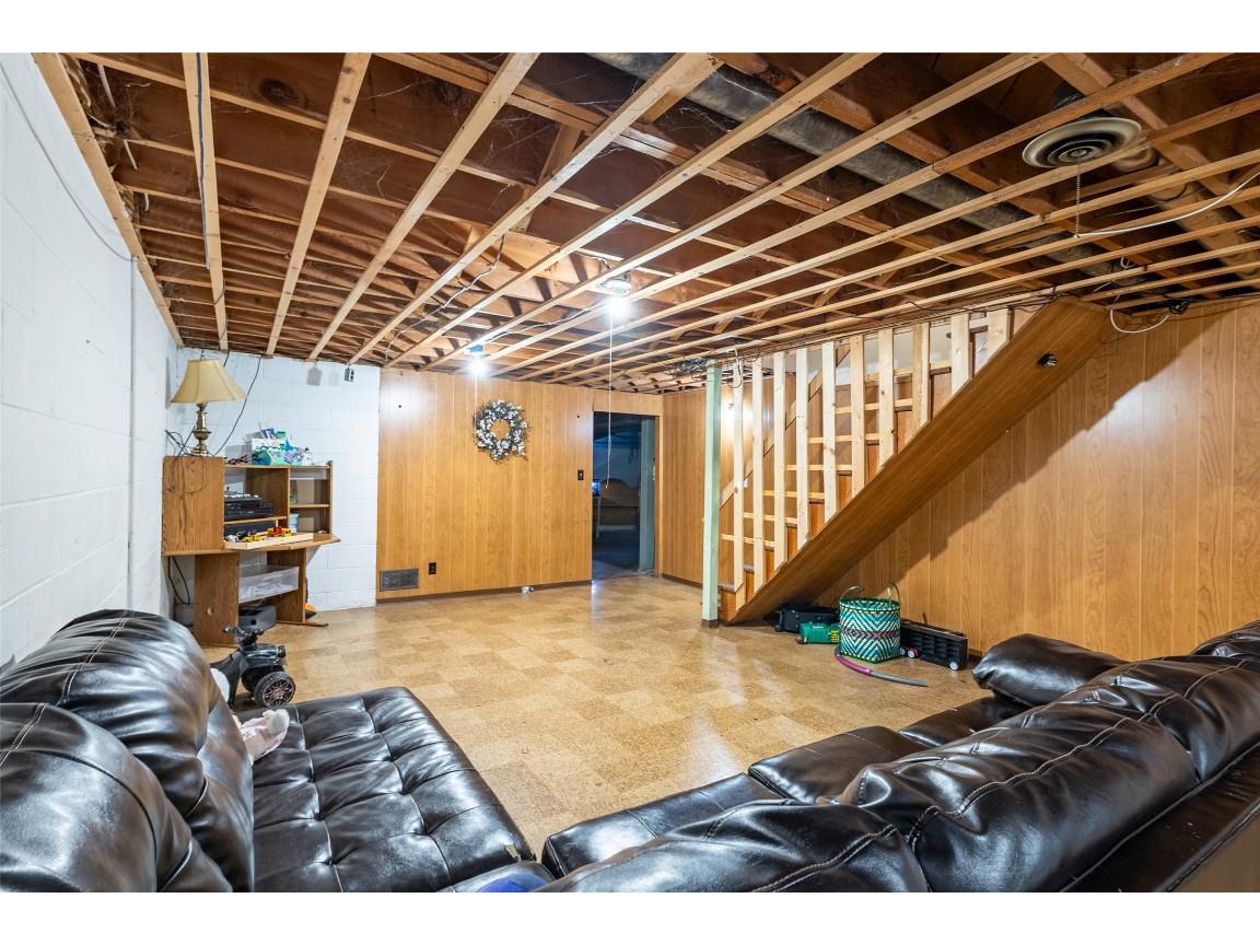 2318 Agnes Street Eau Claire WI 54701 1601827 image15