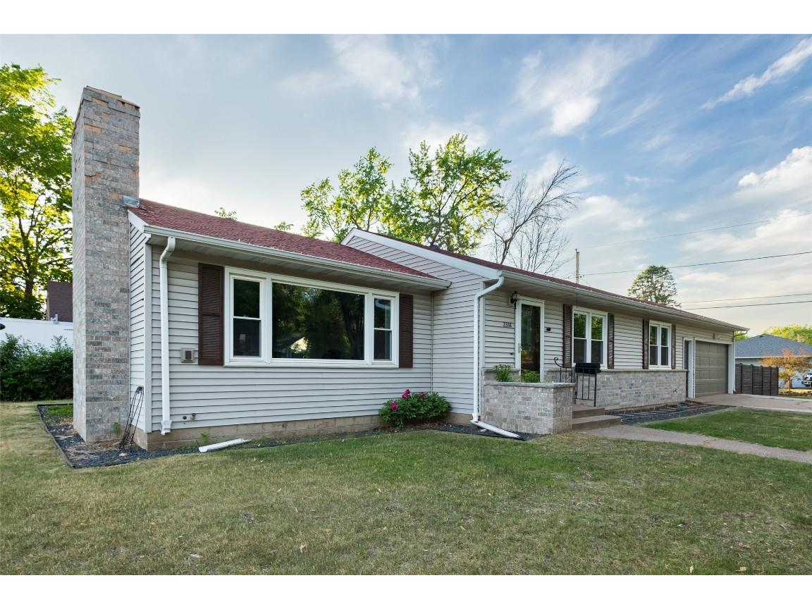 2318 Agnes Street Eau Claire WI 54701 1601827 image2