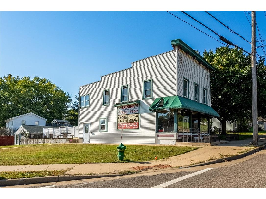 10 Jefferson Avenue Chippewa Falls WI 54729 1598167 image1