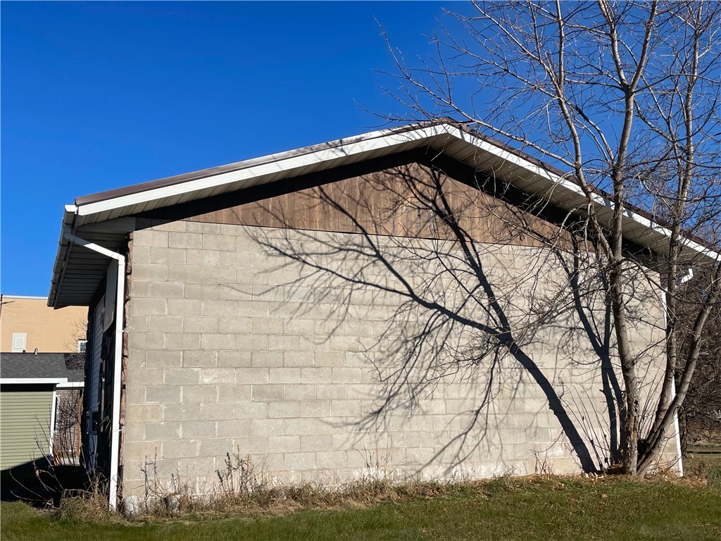 100 N Main Street Butternut WI 54514 1597177 image5