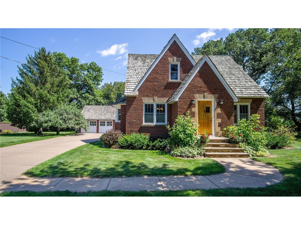 1002 N Shore Drive Menomonie WI 54751 - Menomin 1575553 image1