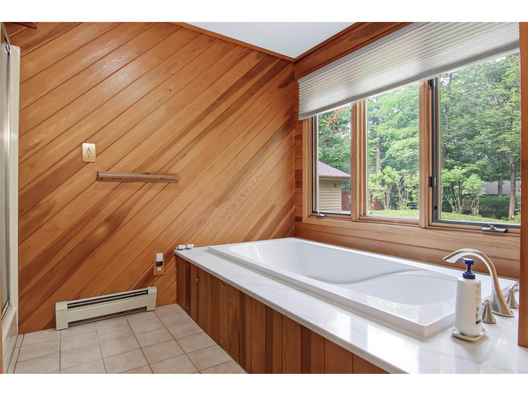 10026N Harnden Road Hayward WI 54843 - Round Lake 1603021 image21