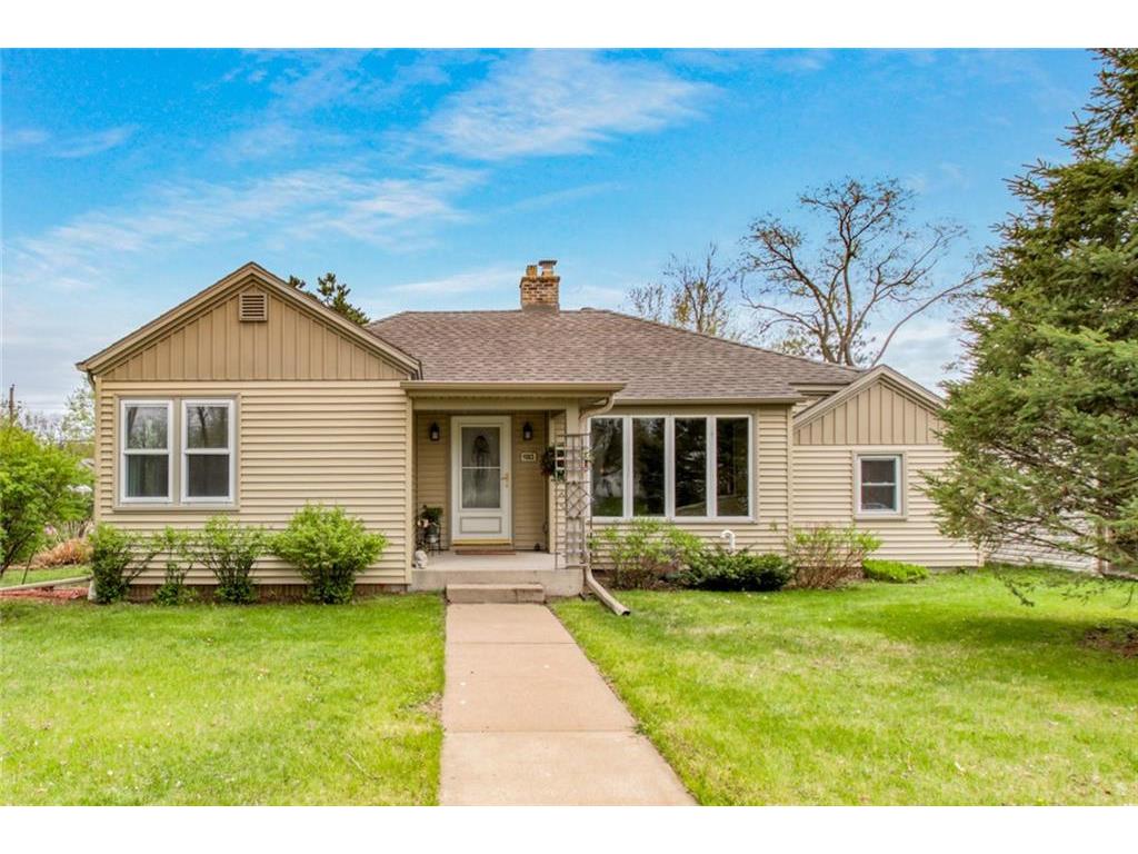 1003 Dover Street Chippewa Falls WI 54729 1573030 image1