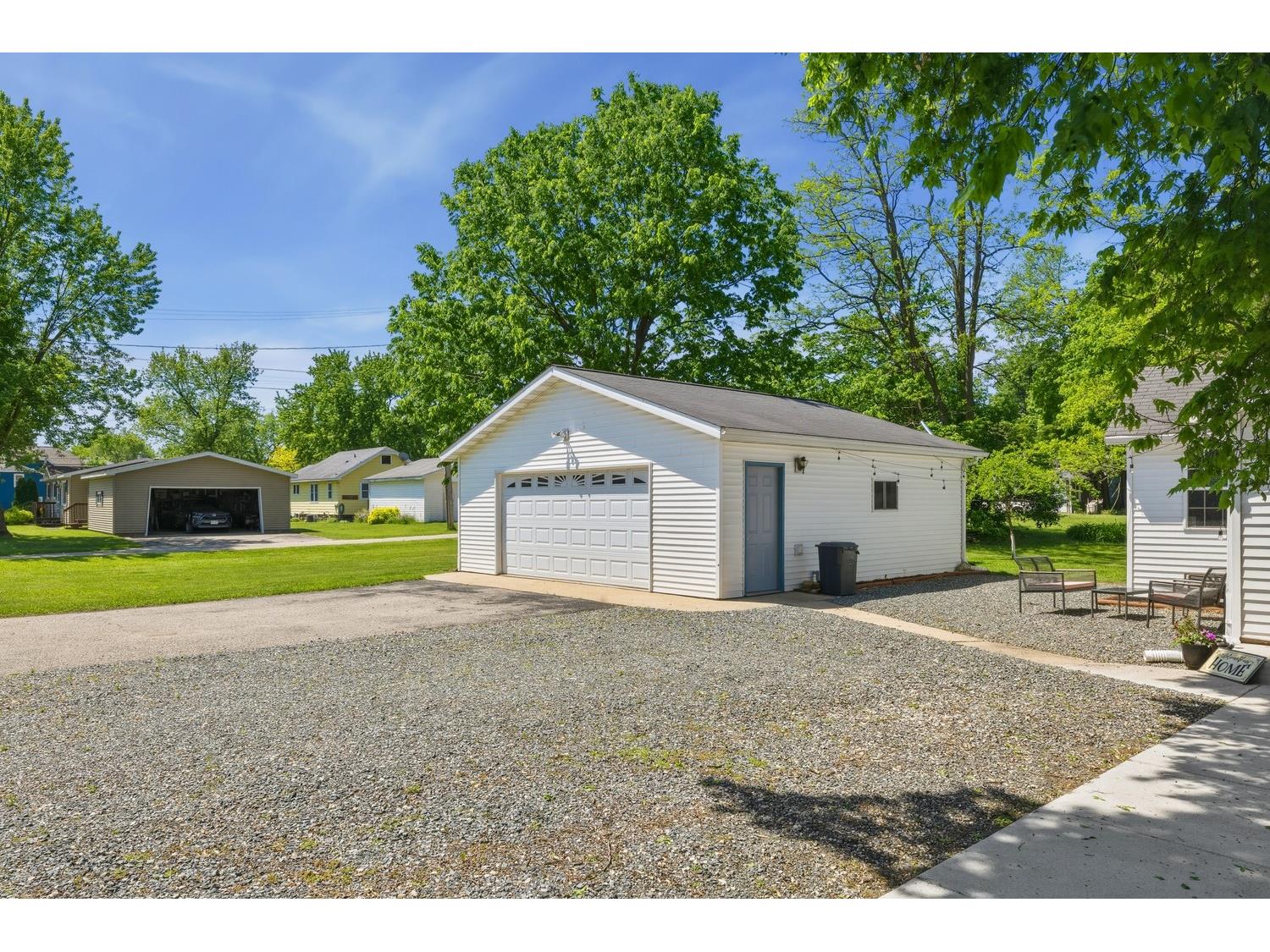 1004 Harrison Street Black River Falls WI 54615 1601570 image19