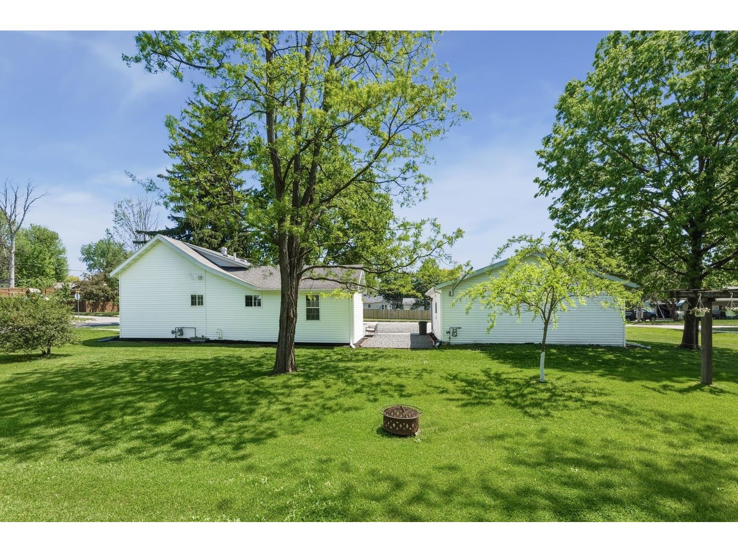 1004 Harrison Street Black River Falls WI 54615 1601570 image20