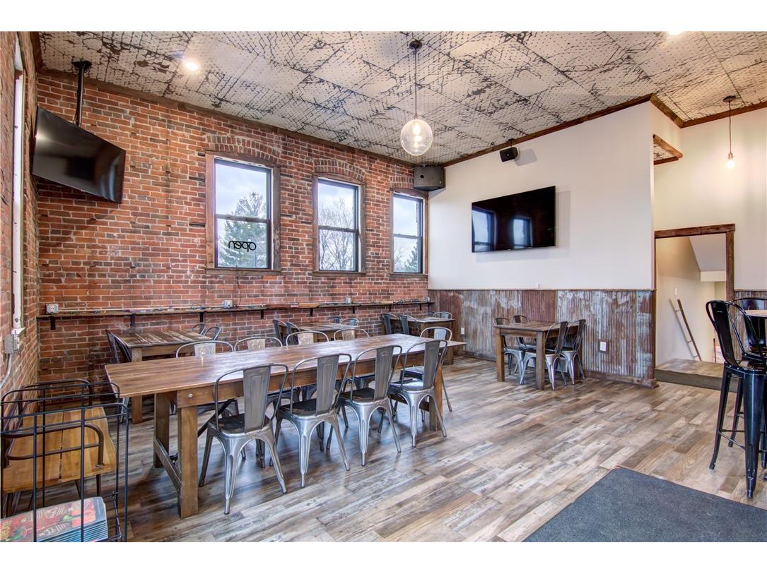 1004 Menomonie Street Eau Claire WI 54703 1589079 image10