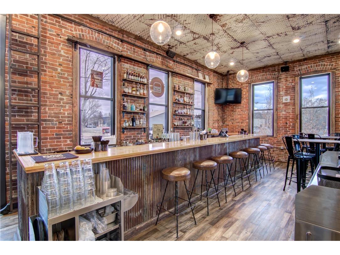 1004 Menomonie Street Eau Claire WI 54703 1589079 image15