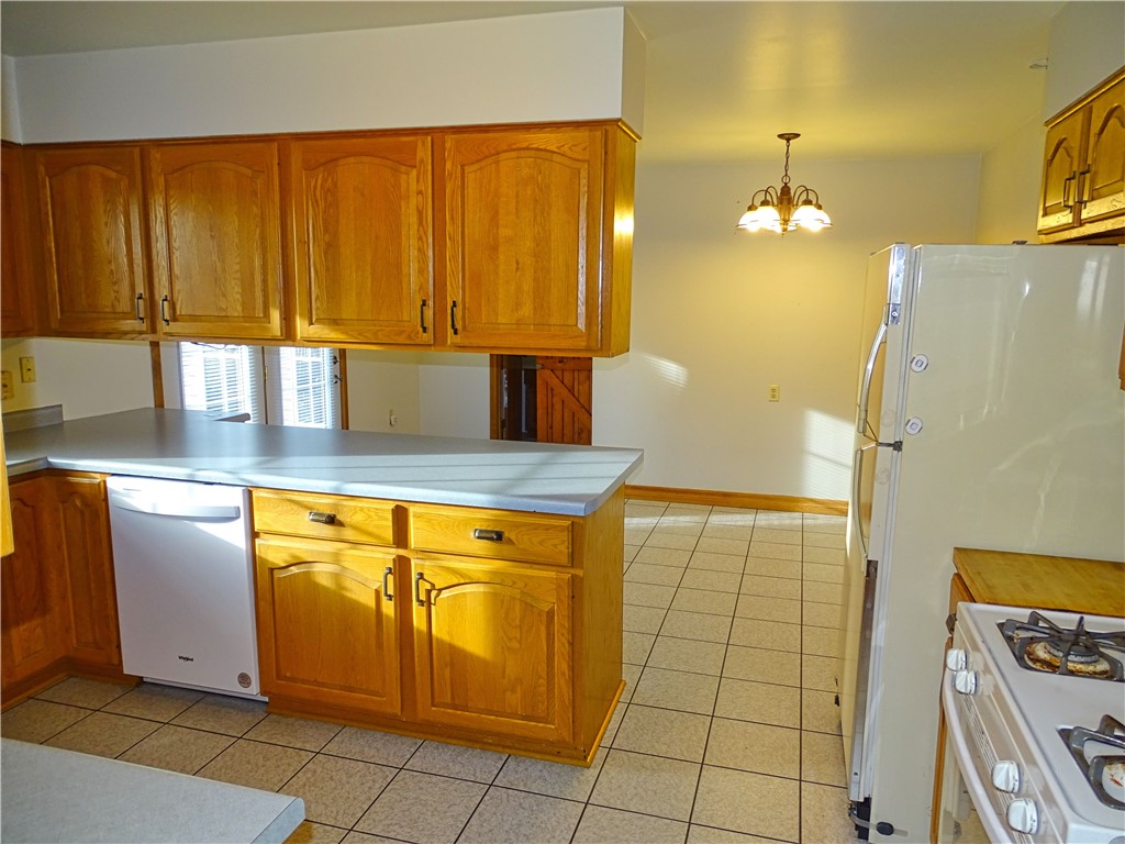 1004 Prissel Street Durand WI 54736 1598791 image14