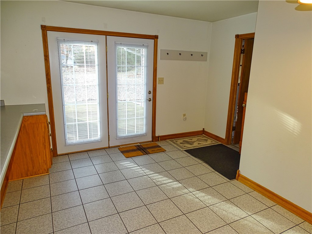 1004 Prissel Street Durand WI 54736 1598791 image15