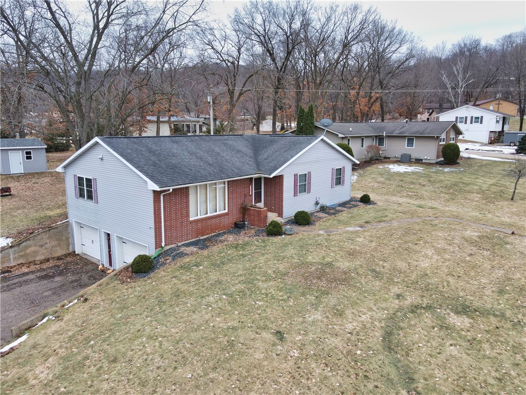 1004 Prissel Street Durand WI 54736 1598791 image8