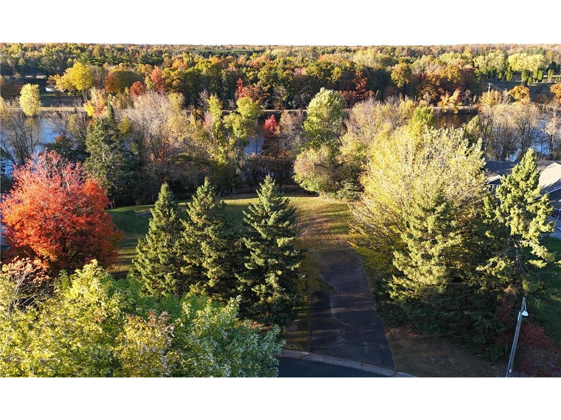 1005 Bruno Avenue E Ladysmith WI 54848 - Ladysmith 1596513 image1