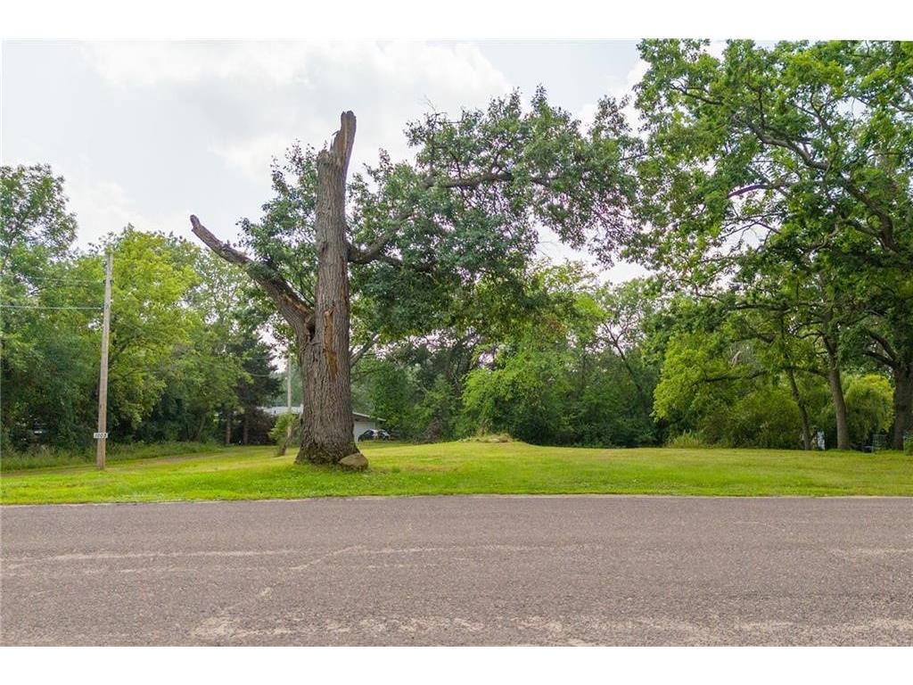 1005 Grant Street Spooner WI 54801 1598494 image1