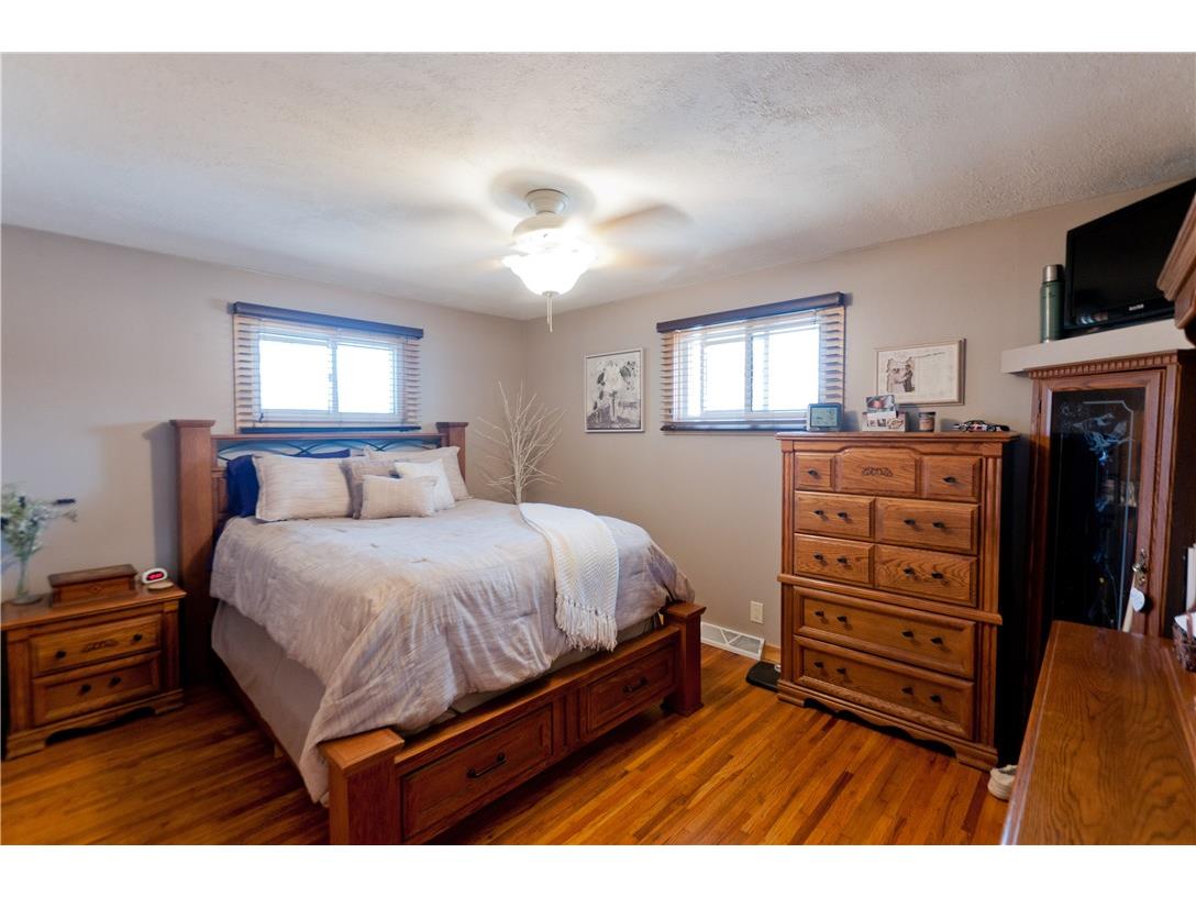 1005 W Poplar Avenue Cameron WI 54822 1598829 image21