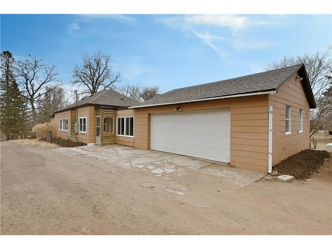 1006 Harrison Street Spooner WI 54801 1590354 image1