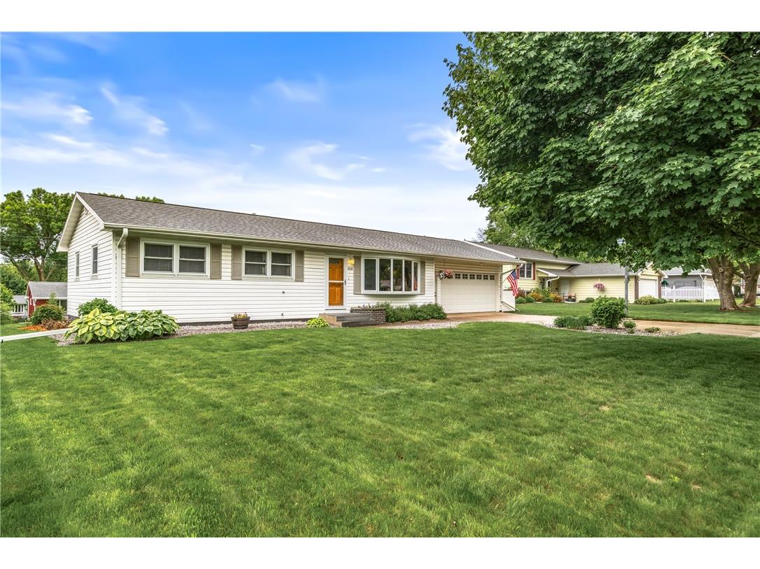 1008 Leonard Drive Eau Claire WI 54703 1592186 image1