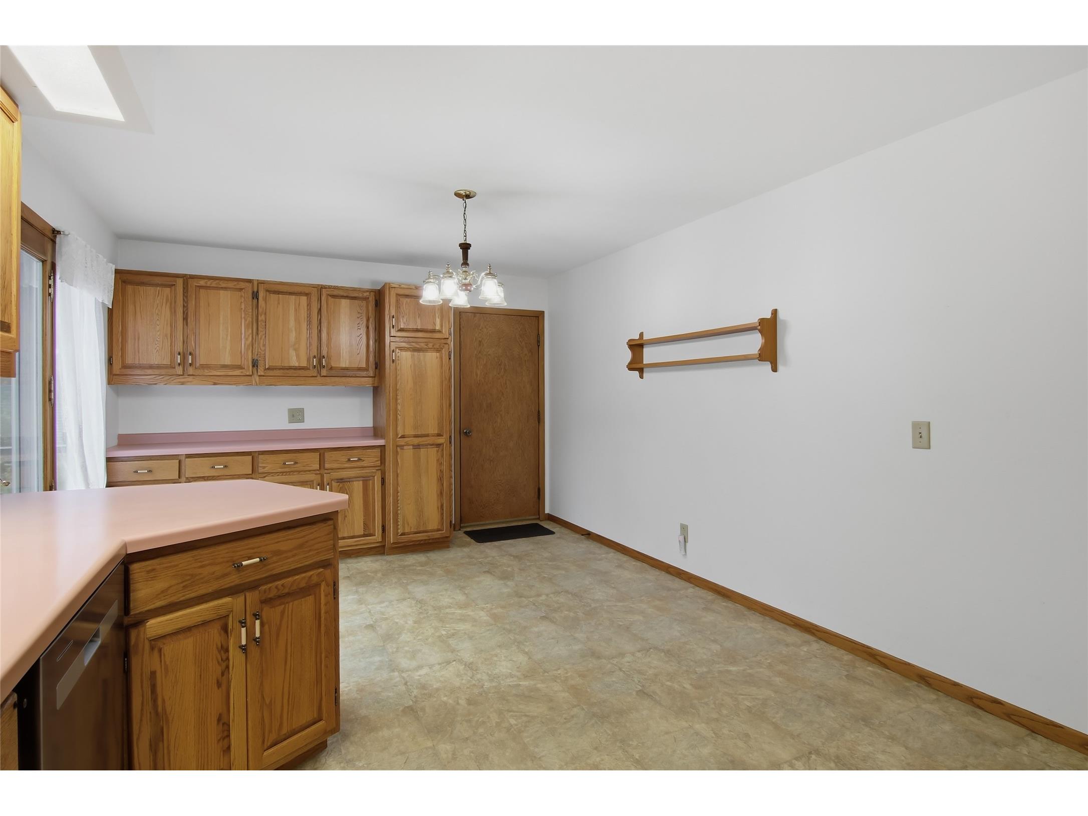 1008 W Cedar Street Chippewa Falls WI 54729 1602380 image15