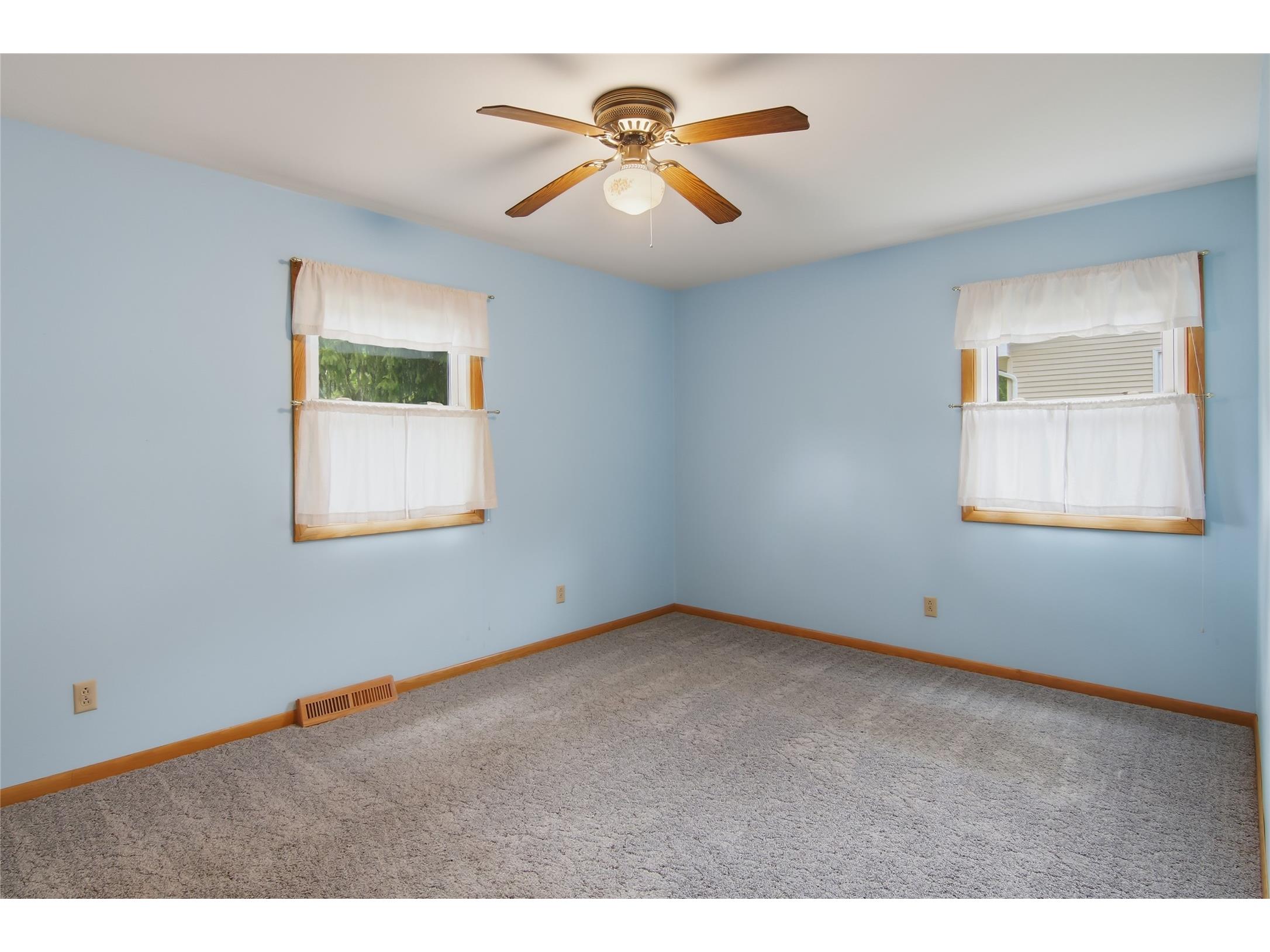 1008 W Cedar Street Chippewa Falls WI 54729 1602380 image16