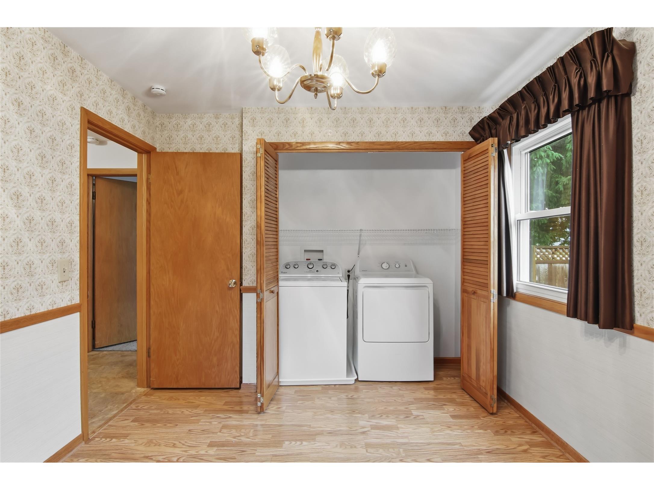 1008 W Cedar Street Chippewa Falls WI 54729 1602380 image19