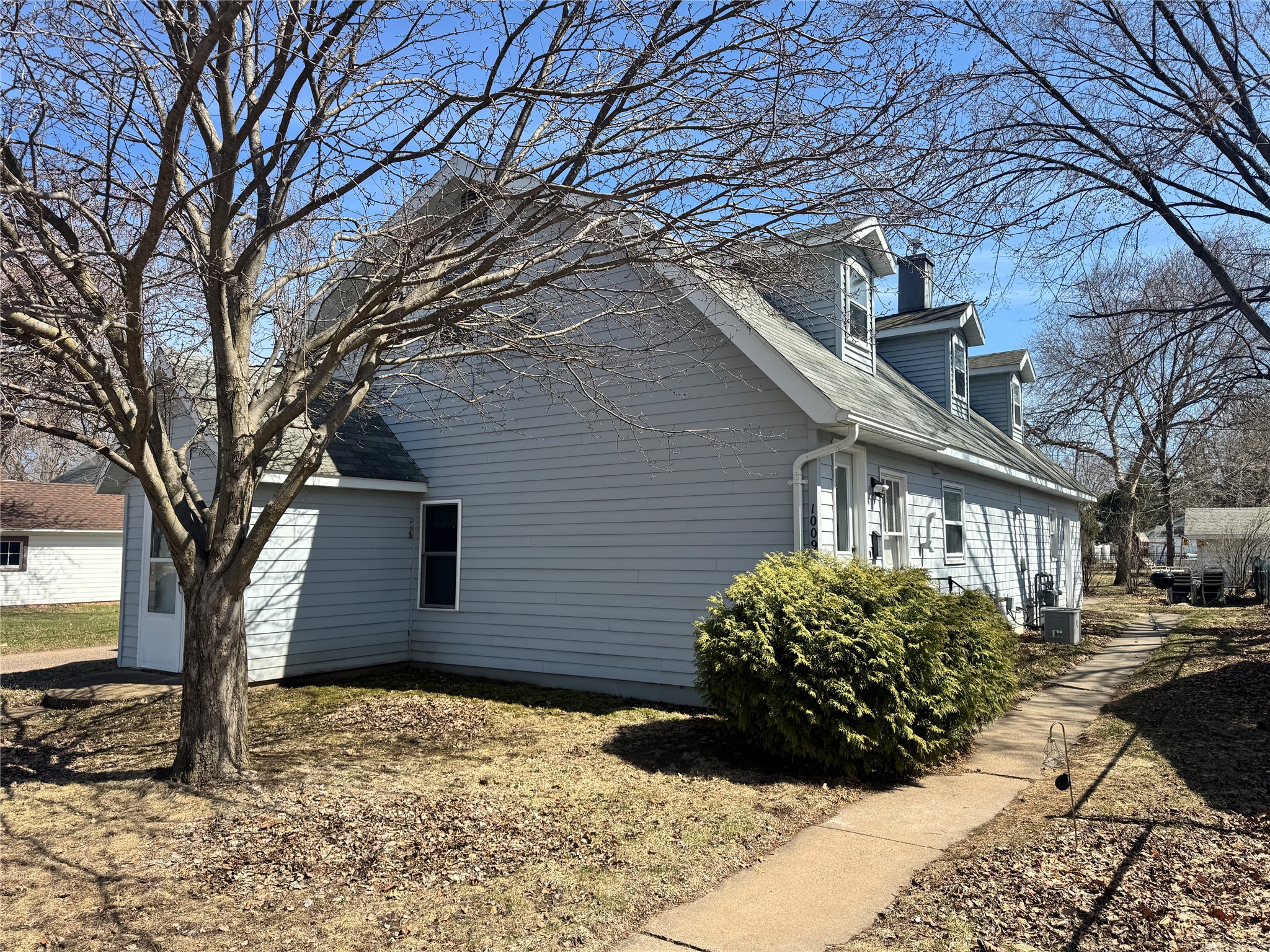 1009-1011 Saint Augustine #2 Chippewa Falls WI 54729 1599826 image2