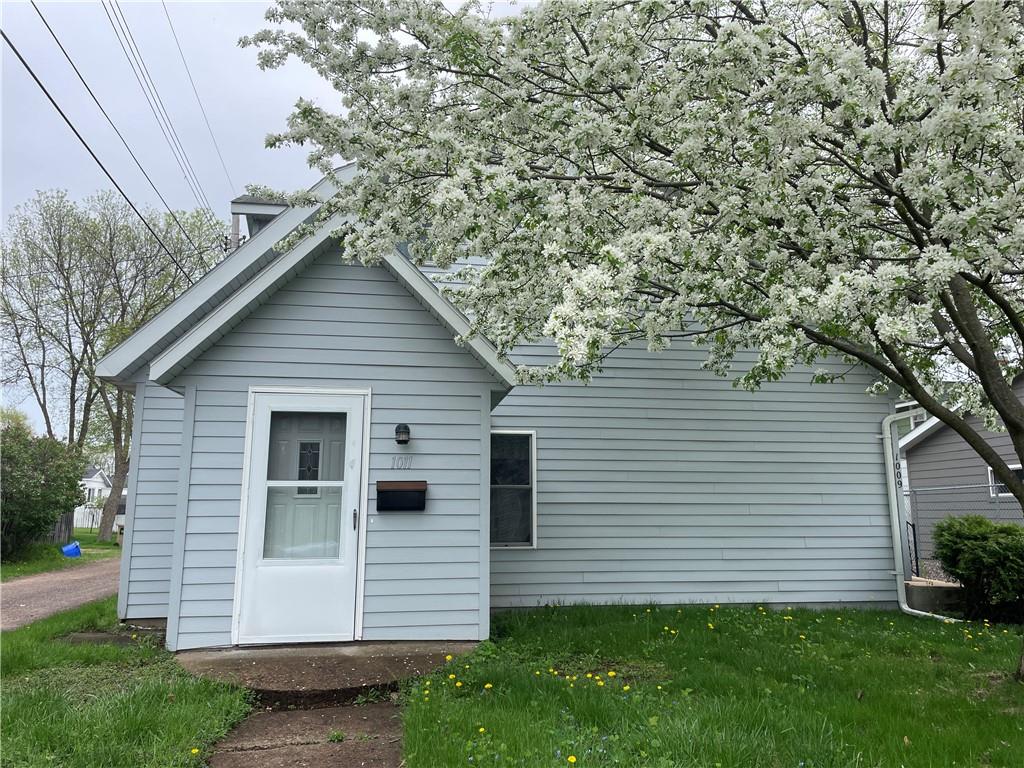 1009-1011 St. Augustine St Street #1&2 Chippewa Falls WI 54729 1573056 image1