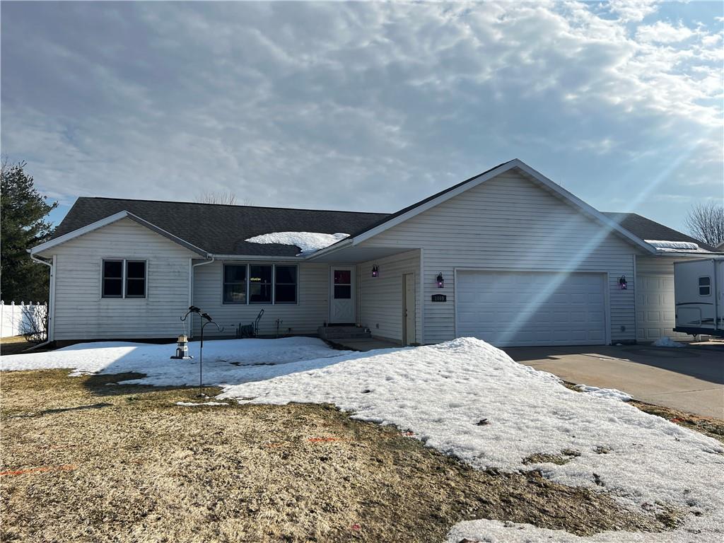 1009 Bridgewater Avenue Chippewa Falls WI 54729 1571929 image1