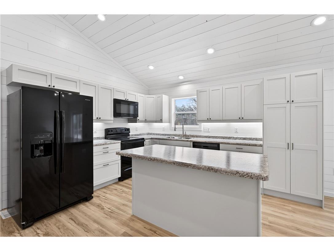 101 7th Avenue Shell Lake WI 54871 1597904 image18
