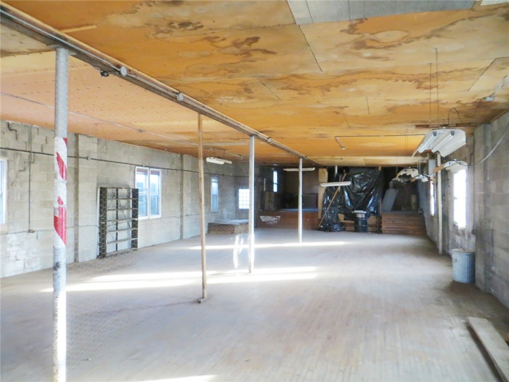 101 E 1st Avenue Stanley WI 54768 1589089 image5