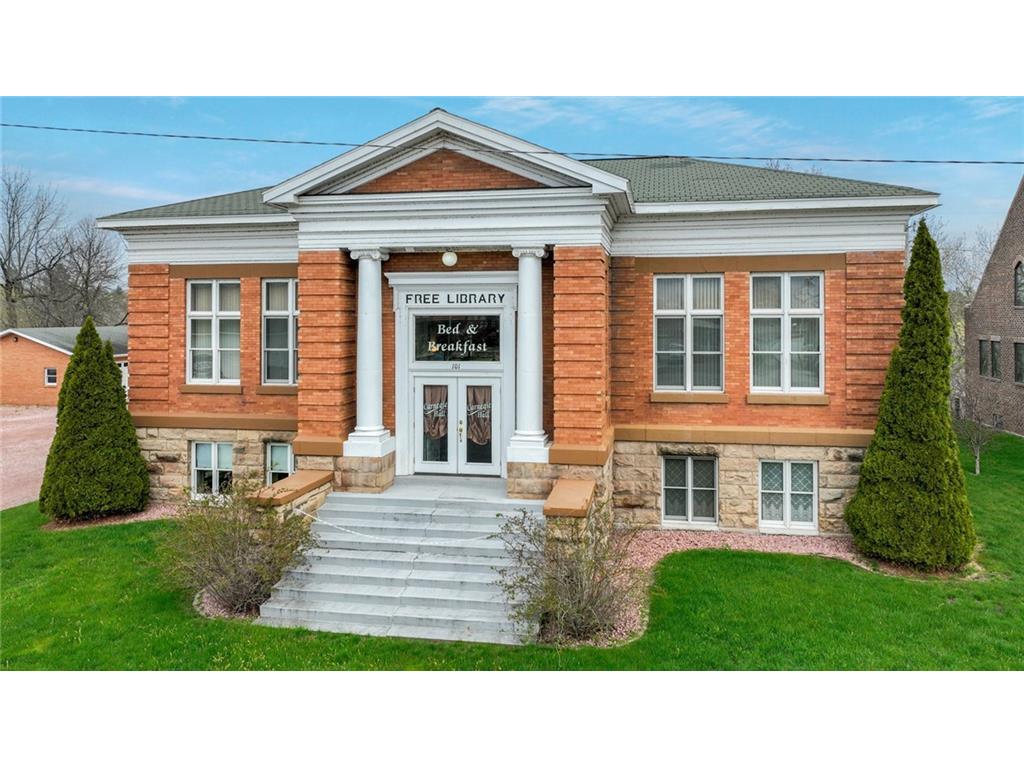 101 Lake Avenue E Ladysmith WI 54848 - Flambeau 1579125 image1