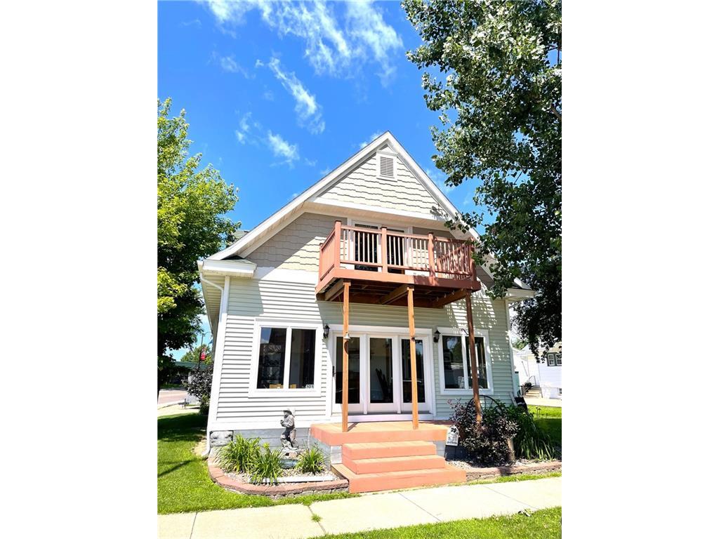 101 N Madison Street Arcadia WI 54612 1566639 image1