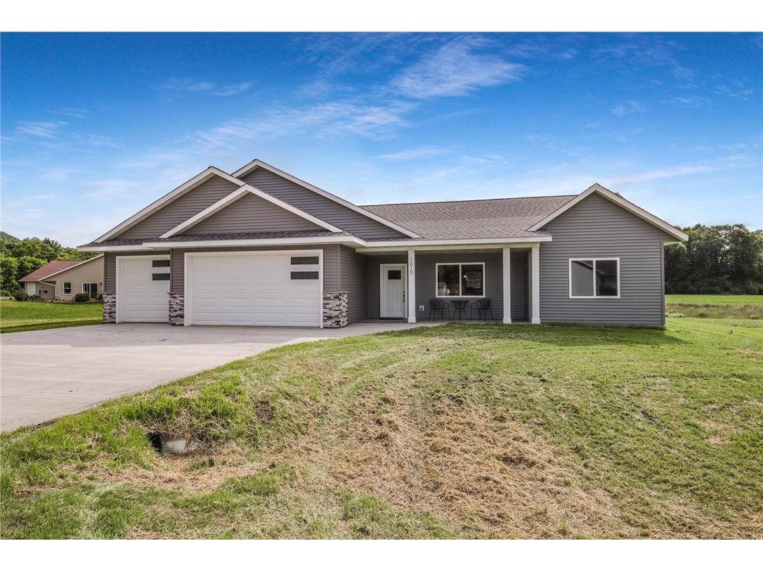 1010 Riverwood Drive Elmwood WI 54740 1592843 image1