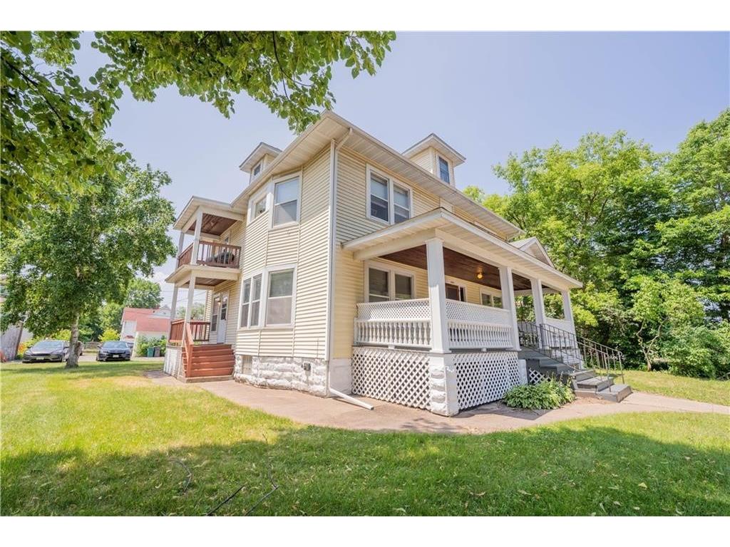 1010 S Farwell Street #1010 Eau Claire WI 54701 1588106 image3