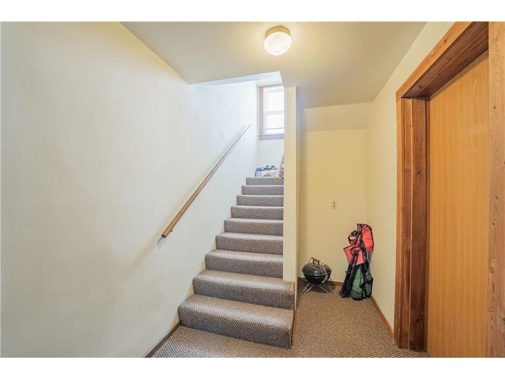 1010 S Farwell Street #1010 Eau Claire WI 54701 1588106 image40