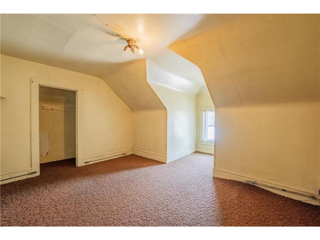 1010 S Farwell Street #1010 Eau Claire WI 54701 1598030 image26