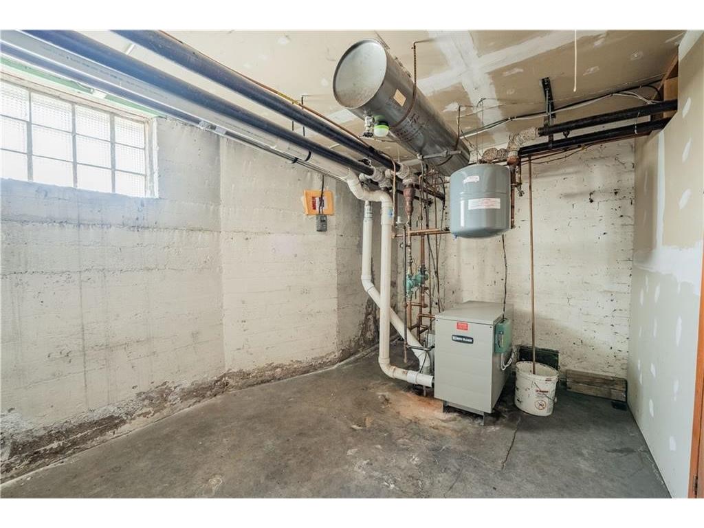 1010 S Farwell Street #1010 Eau Claire WI 54701 1598030 image36