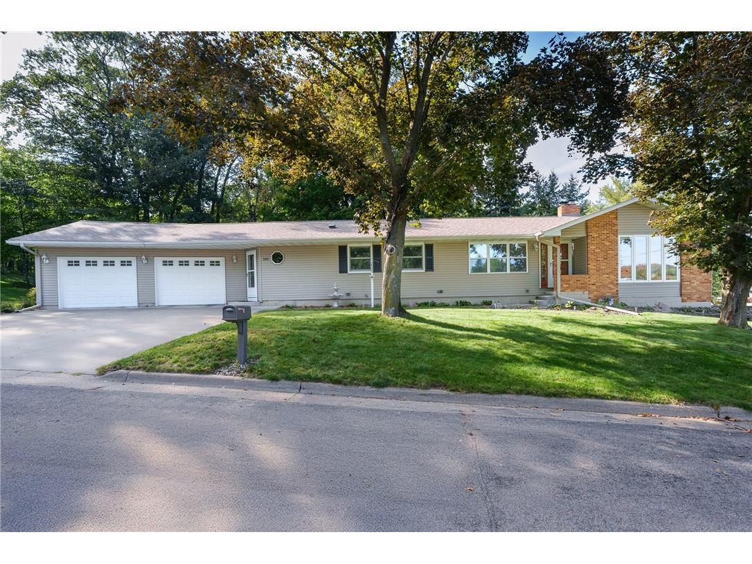 1011 11th Avenue E Durand WI 54736 1596357 image1