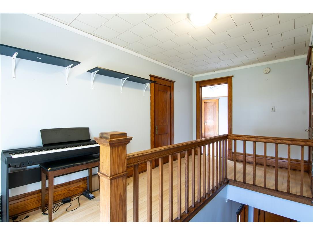 1011 6th Avenue Eau Claire WI 54703 1594665 image24